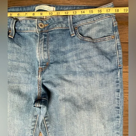 Levi's Low Boot Cut 545 Jeans Light Wash Size 14 Medium - Picture 10 of 14